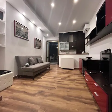 Termini With Terrace Apartment